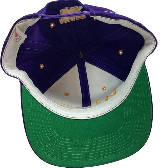 Vintage Washington Huskies snapback hat - Picture 6 of 6